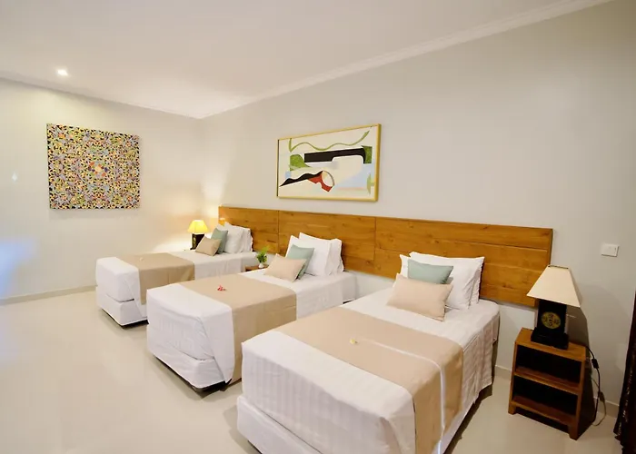 Poinciana Holiday park 3*