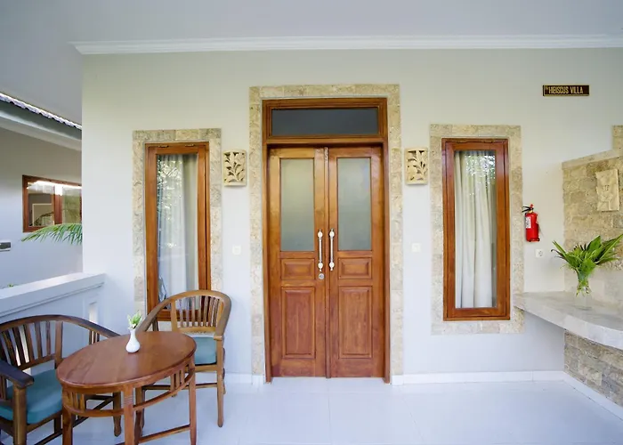 Poinciana 3* Tejakula