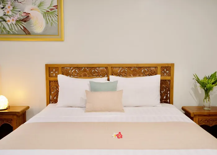 Poinciana Holiday park Tejakula