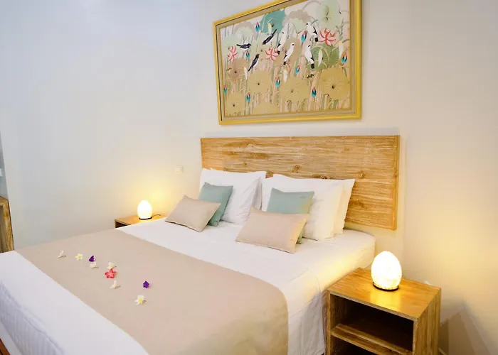 Poinciana Holiday park Tejakula